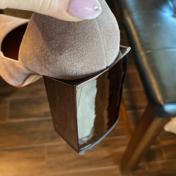 Halston mirror square heel pumps sz 8 - Picture 2 of 8